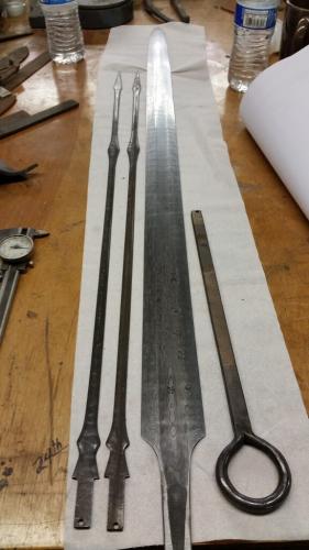 20160318_194833-576x1024-1