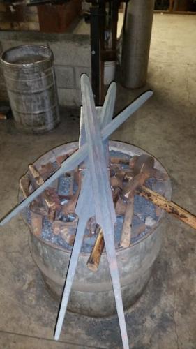 20160330_200642-576x1024-1